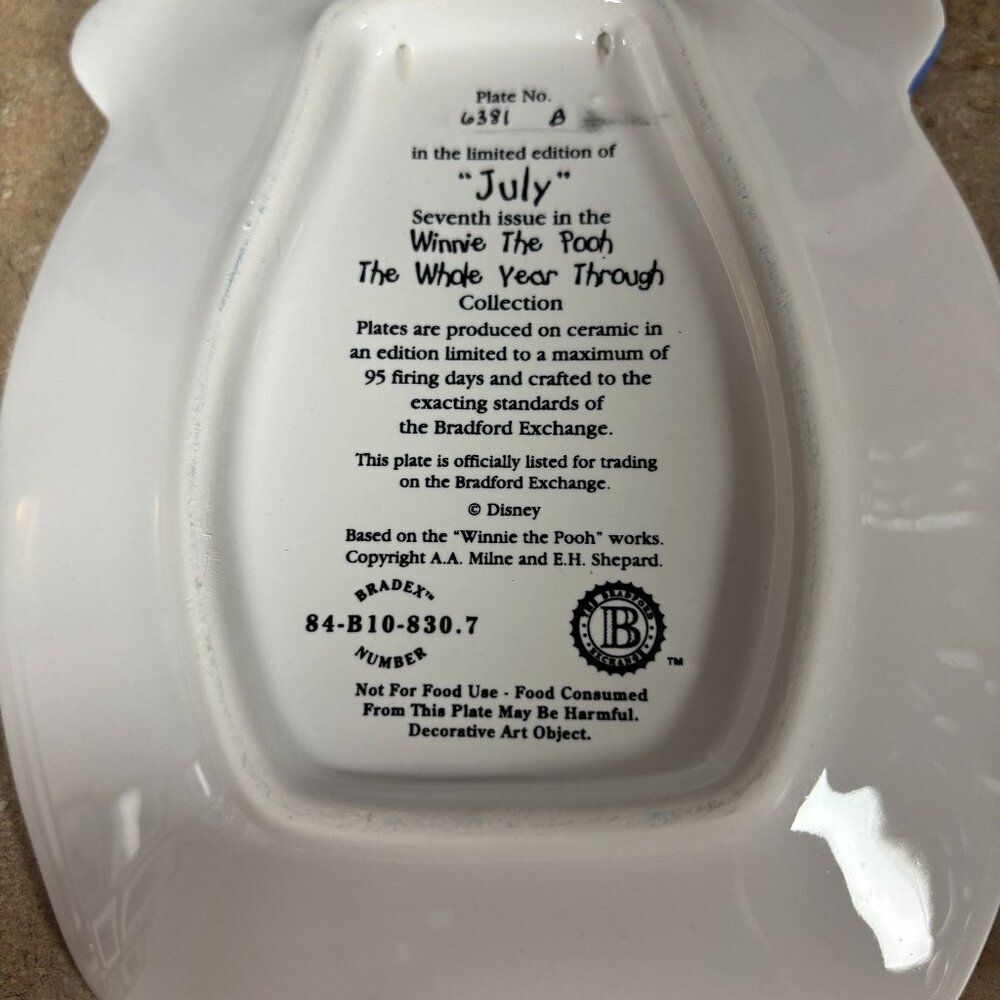 NWOT: Bradford Exchange Winnie The Pooh July Calendar Plate with Certificate - Picture 2 of 3